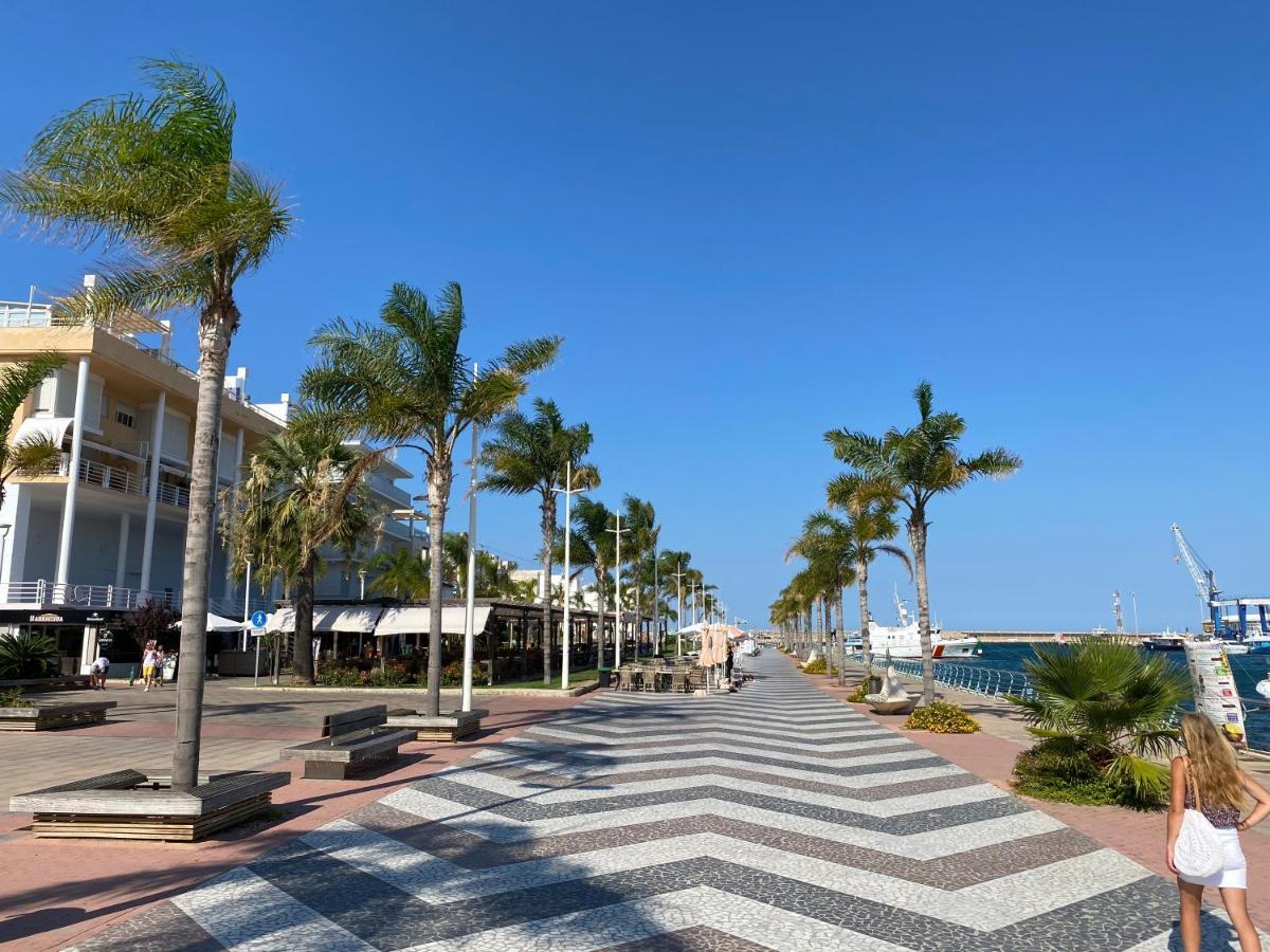 Apartamento "Navarra" 350M De La Playa Playa de Gandia Esterno foto